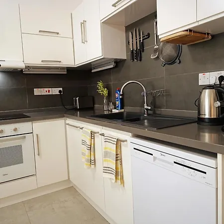 Apartment Two Bedroom With Large Terrace