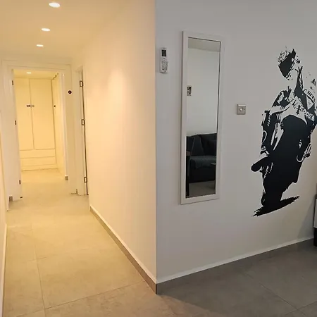Apartment Two Bedroom With Large Terrace